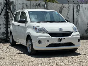Toyota Passo 1.0 FWD 2019 White