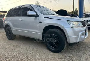 Suzuki Escudo 2006 Silver