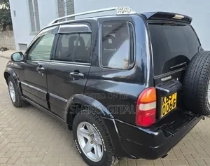 Suzuki Escudo 2002 Black