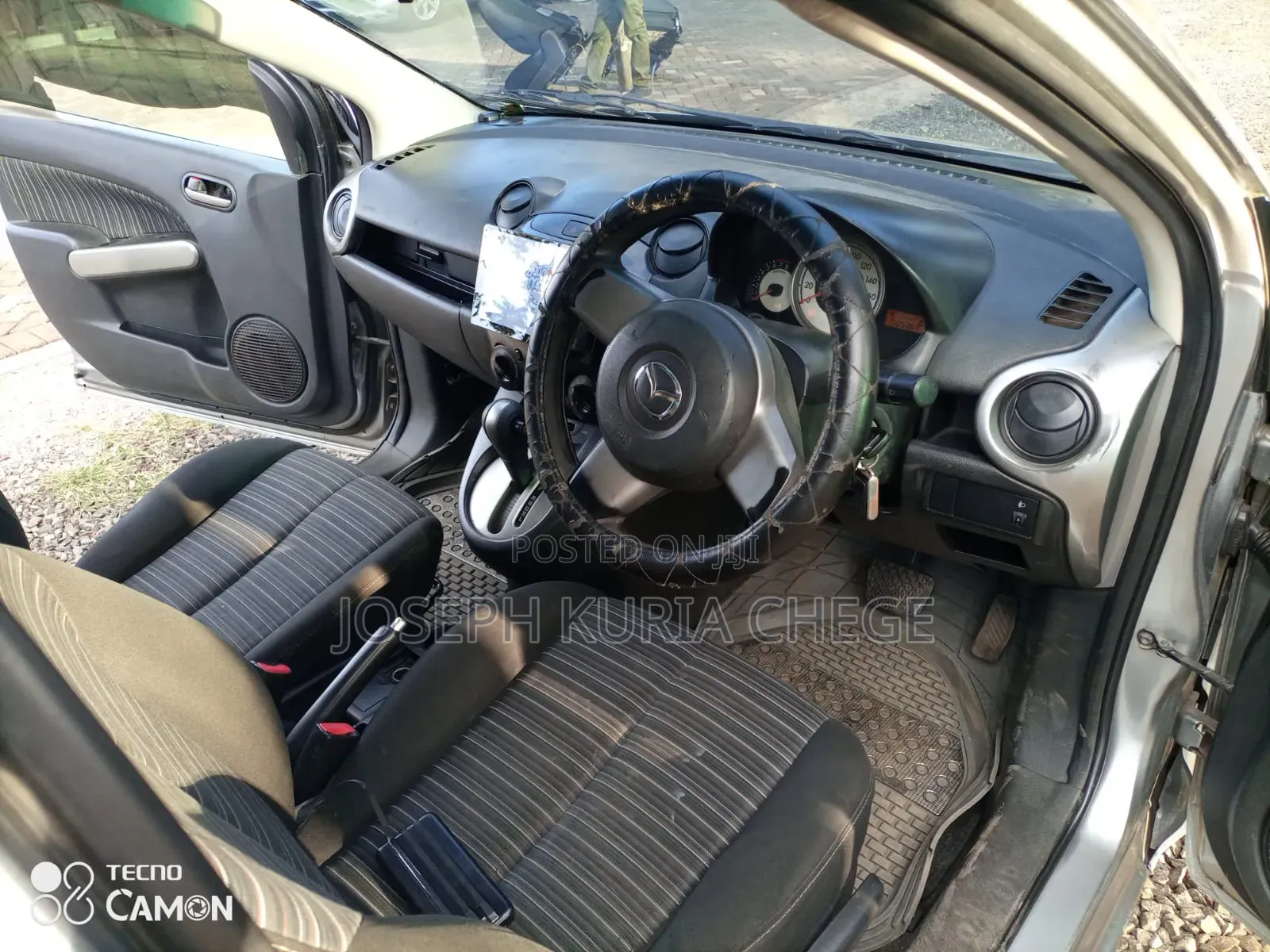Mazda Demio 2012 Silver