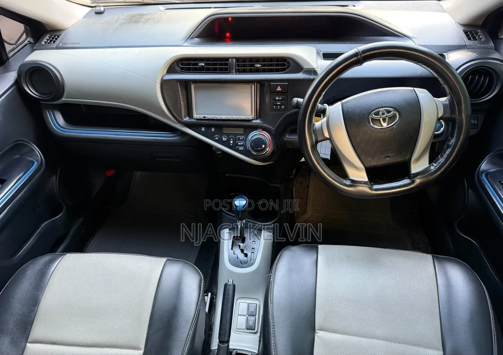 Toyota Aqua 2013 Black