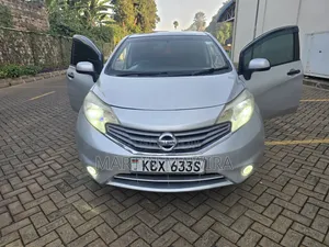 Nissan Note 2013 Silver