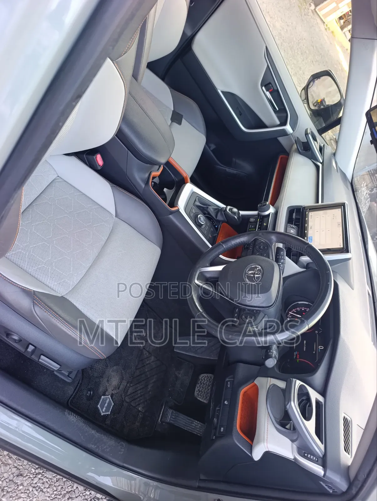Toyota RAV4 Adventure 2019 Gray