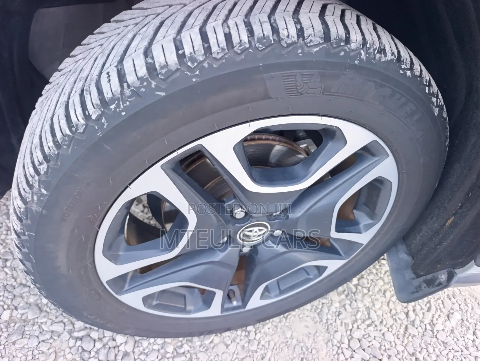 Toyota RAV4 Adventure 2019 Gray