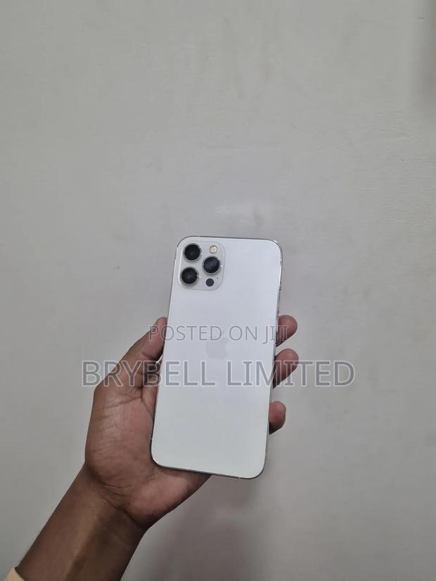 Apple iPhone 12 Pro Max 128 GB White - main view