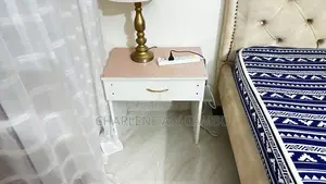 Bed+ Mattress +Sidetable