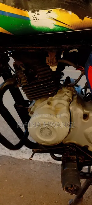 Bajaj Boxer 150 UG 2019 Black
