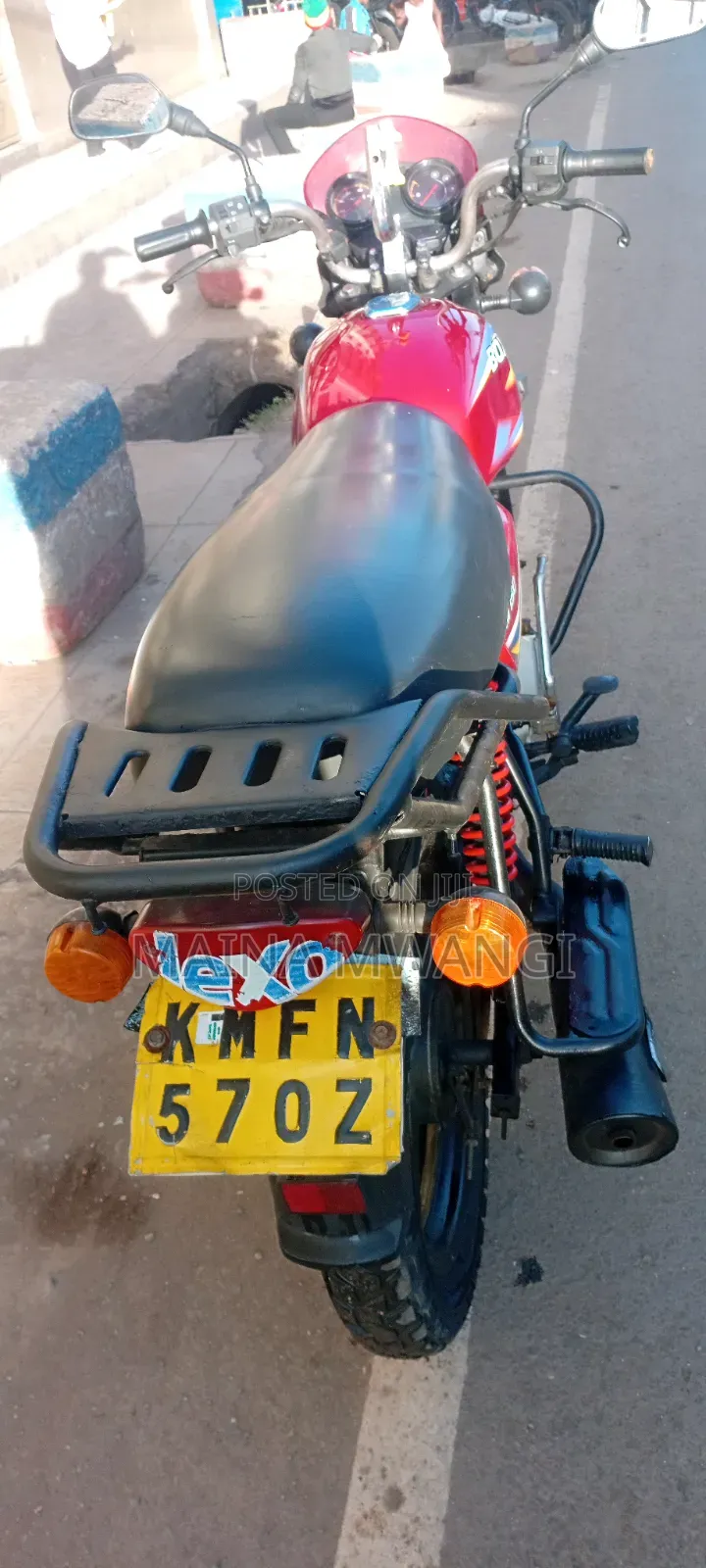 Bajaj Boxer 150 UG 2022 Red