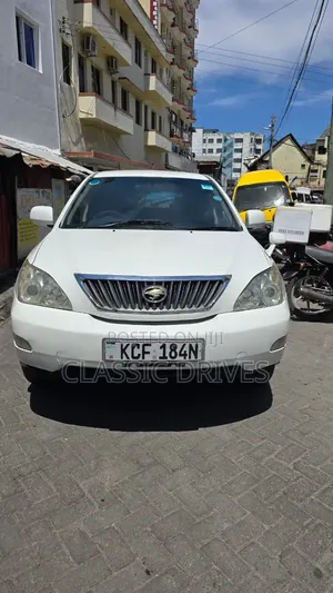 Toyota Harrier 2010 White