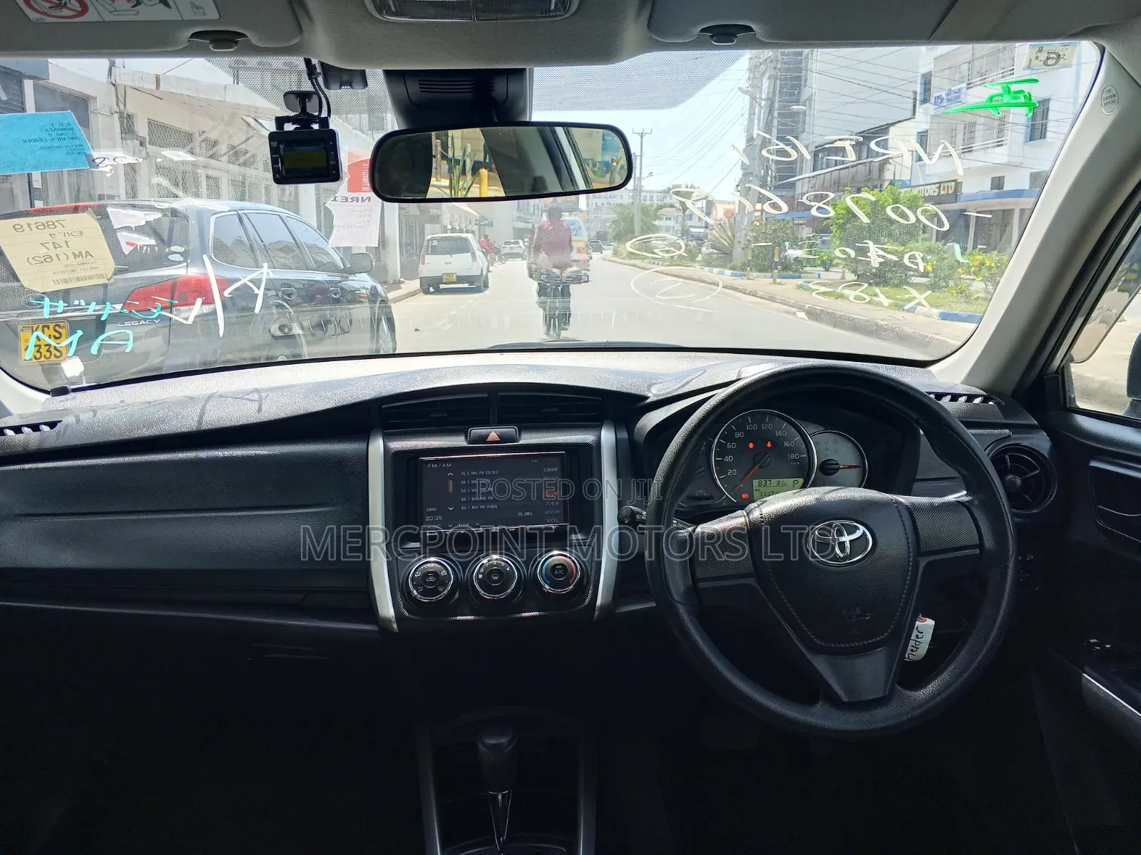 Toyota Corolla Fielder 2019 Silver