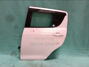 R Door Assy Lh Suzuki Swift 2010
