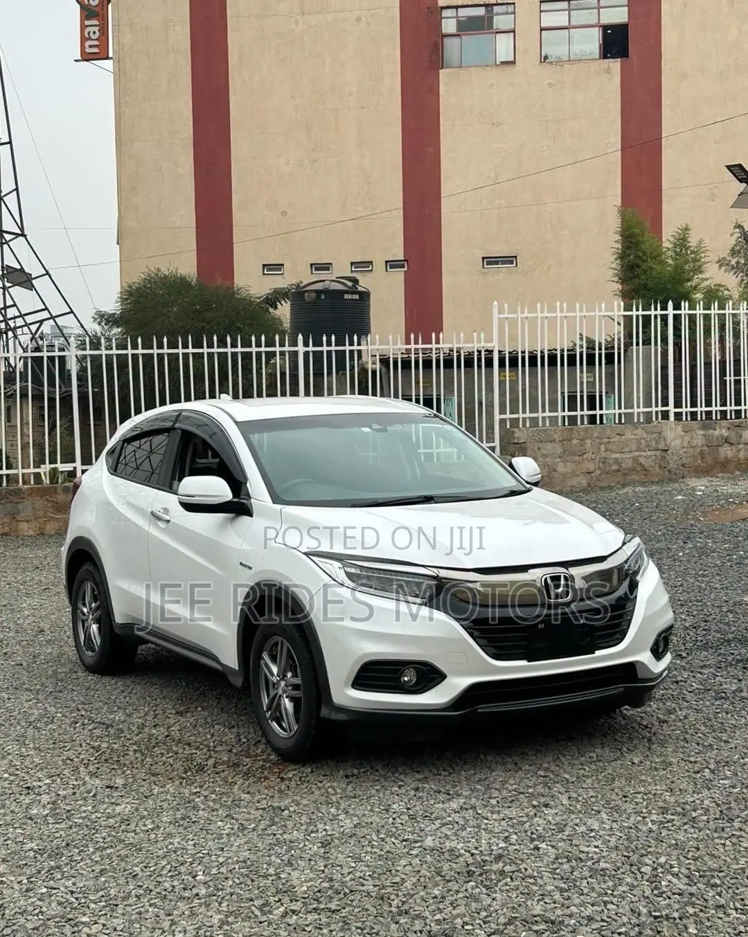 Honda Vezel 1.5 Hybrid 4WD 2019 White
