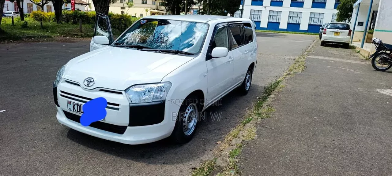 Toyota Succeed 2018 White