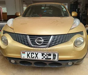 Nissan Juke 2012 Gold