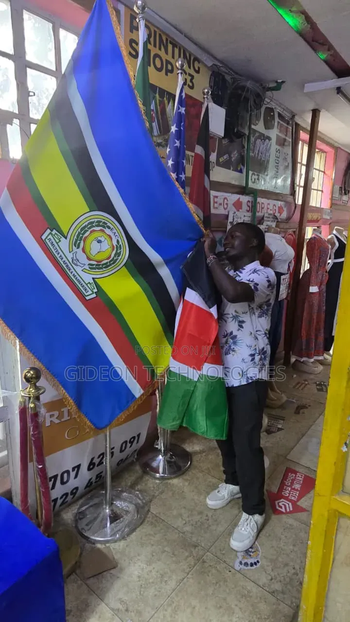 Flags, Countries and Customized Flags
