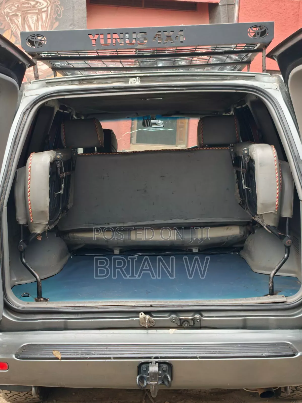 Toyota Land Cruiser 2005 Gray