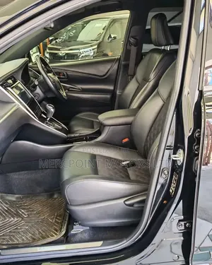 Toyota Harrier 2.0 4WD 2019 Matt Black