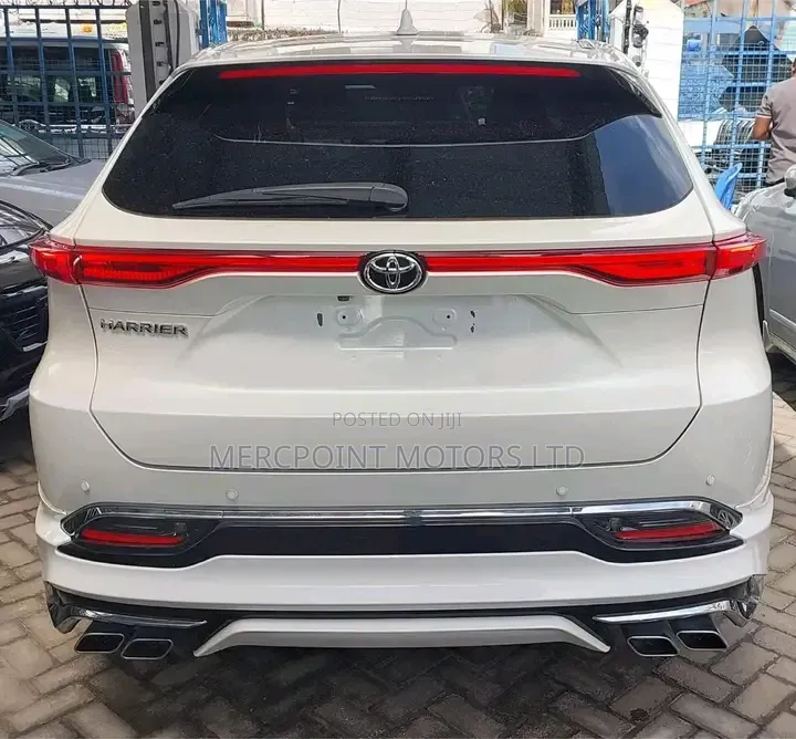 Toyota Harrier 2020 White