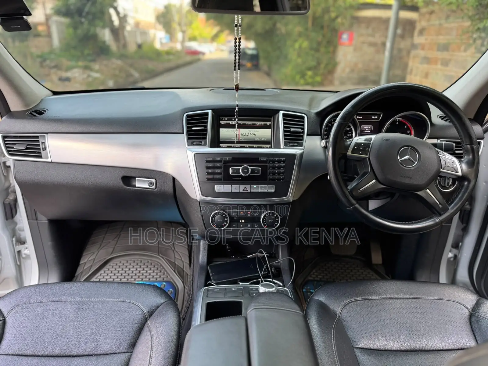 Mercedes-Benz M Class 2015 Silver