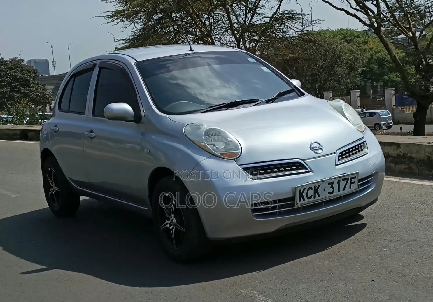 Nissan March 2009 Silver