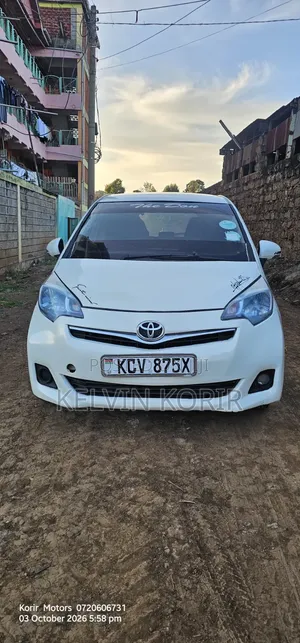 Toyota Ractis 1.5 AWD 2012 White
