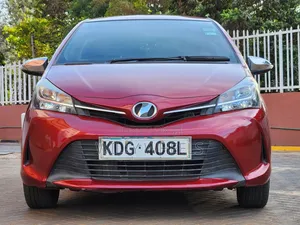 Toyota Vitz 1.3 AWD 5dr 2015 Red