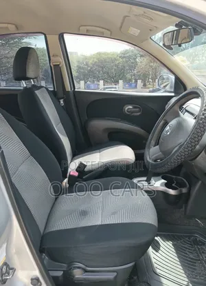 Nissan March 2009 Silver