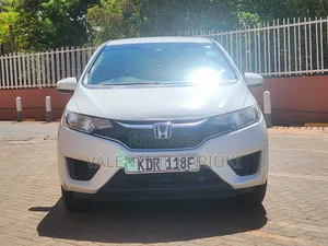 Honda Fit 2017 Pearl