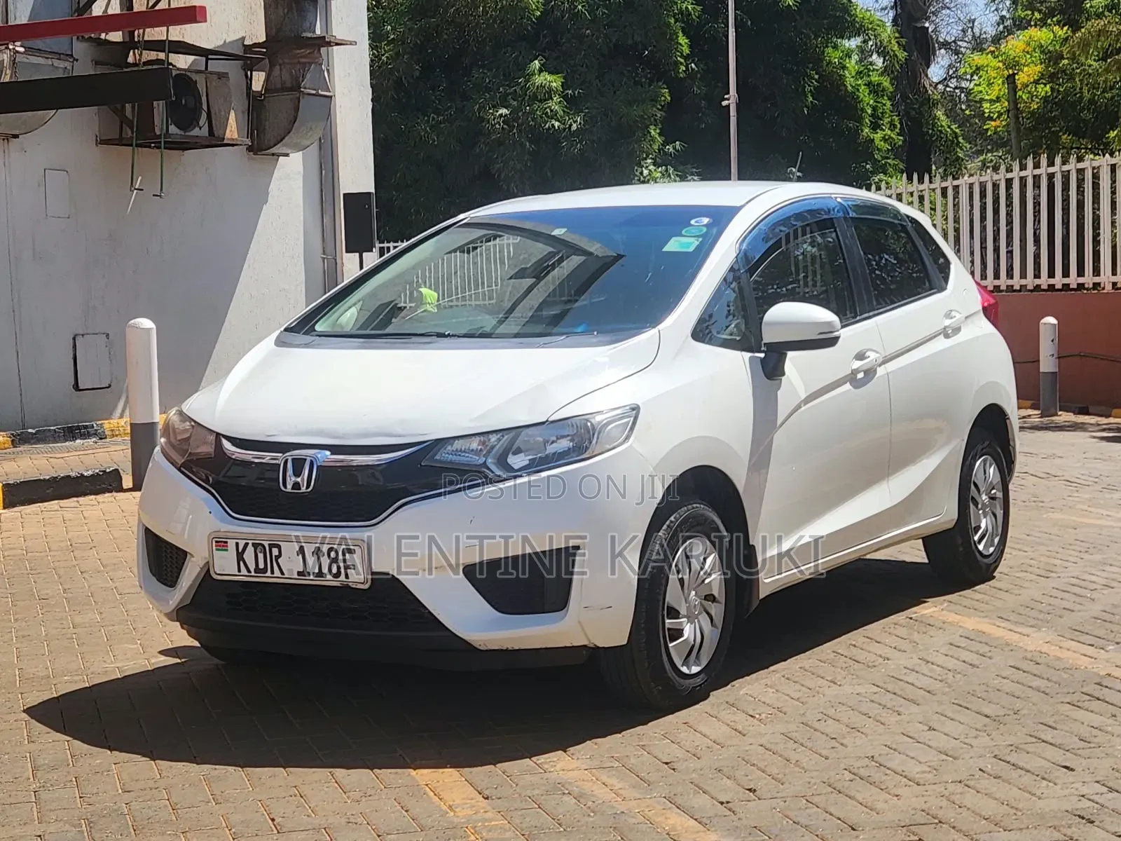 Honda Fit 2017 Pearl