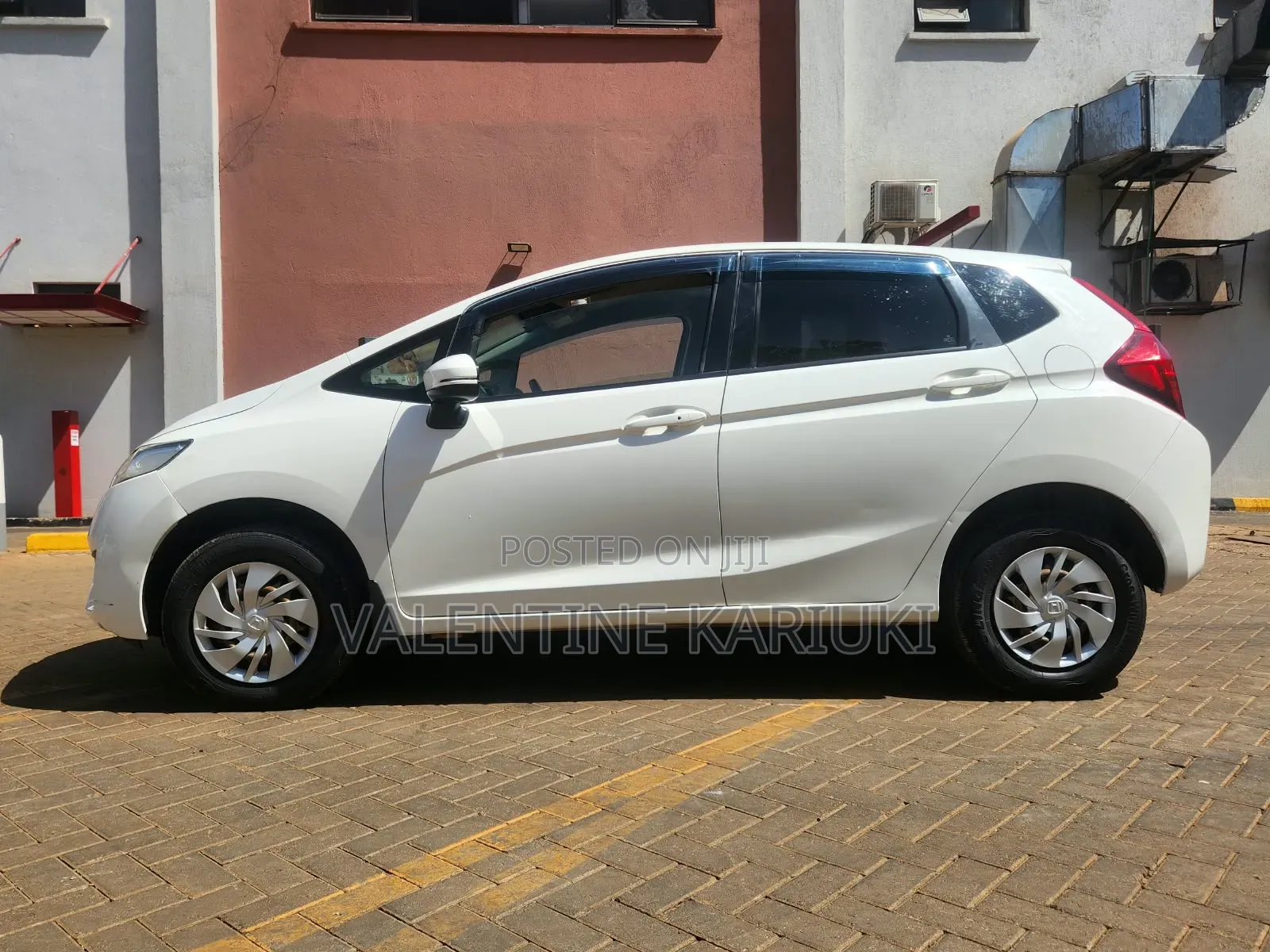 Honda Fit 2017 Pearl