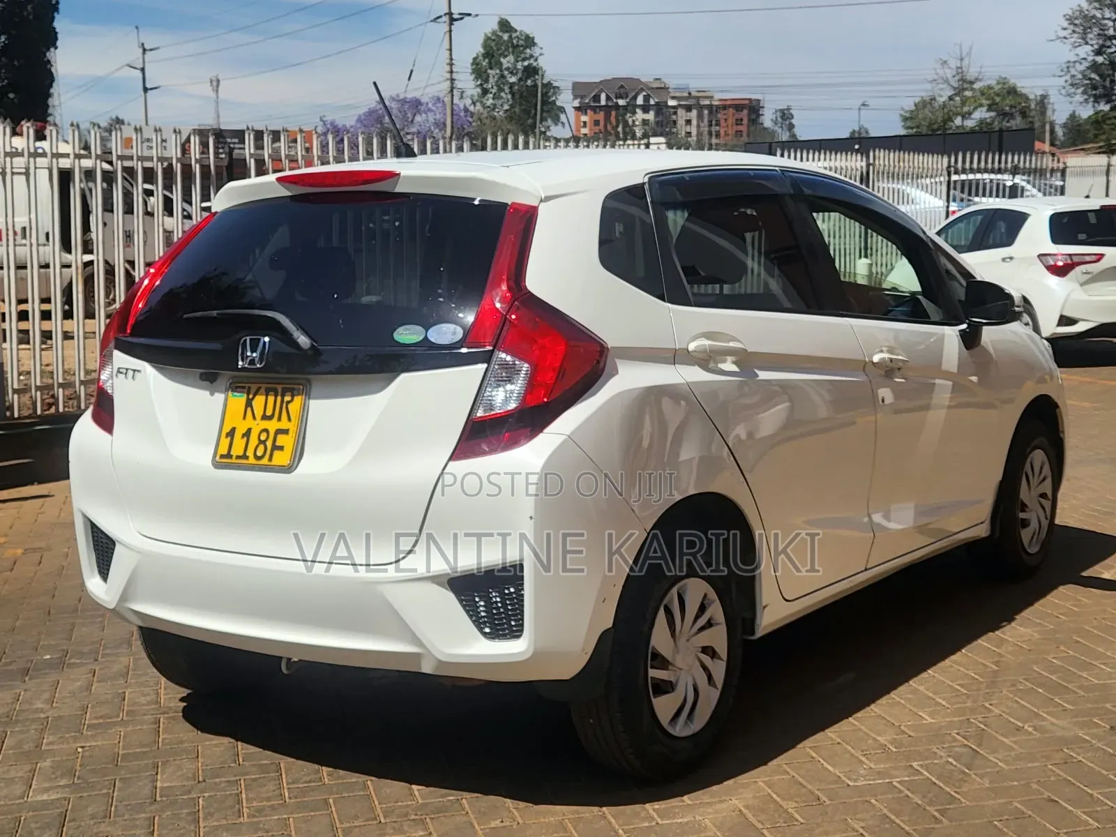 Honda Fit 2017 Pearl