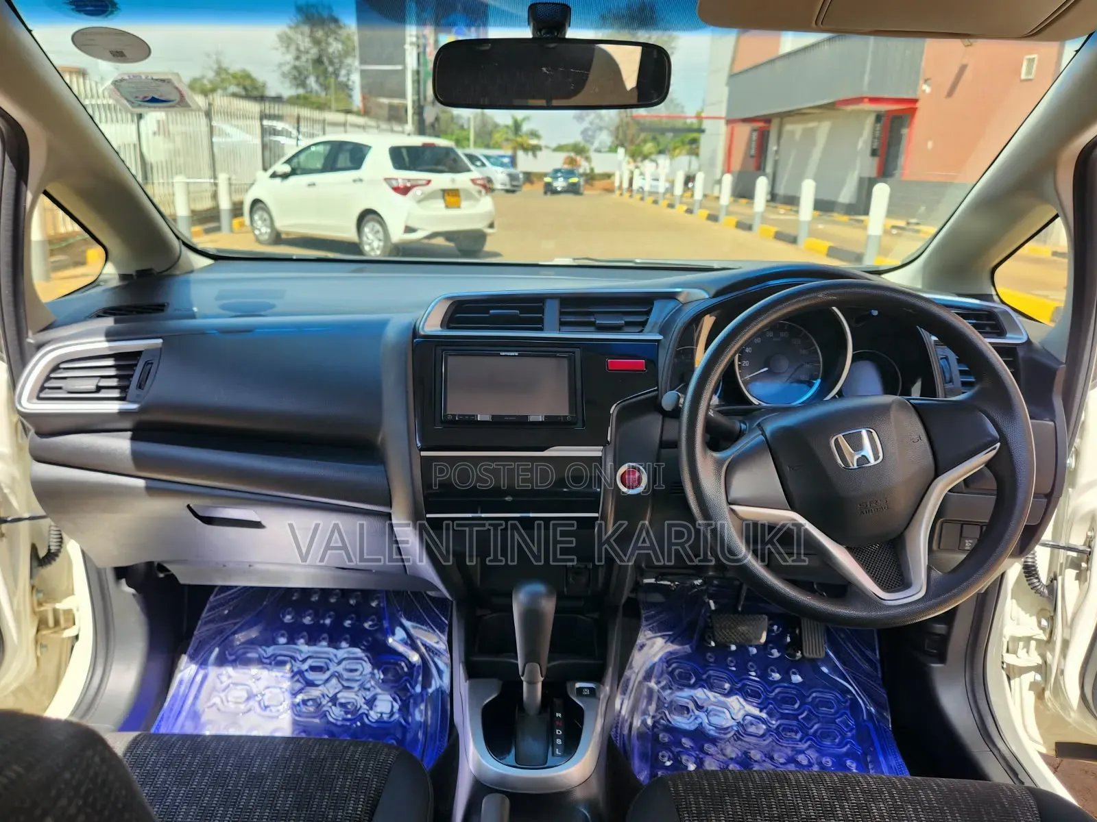 Honda Fit 2017 Pearl