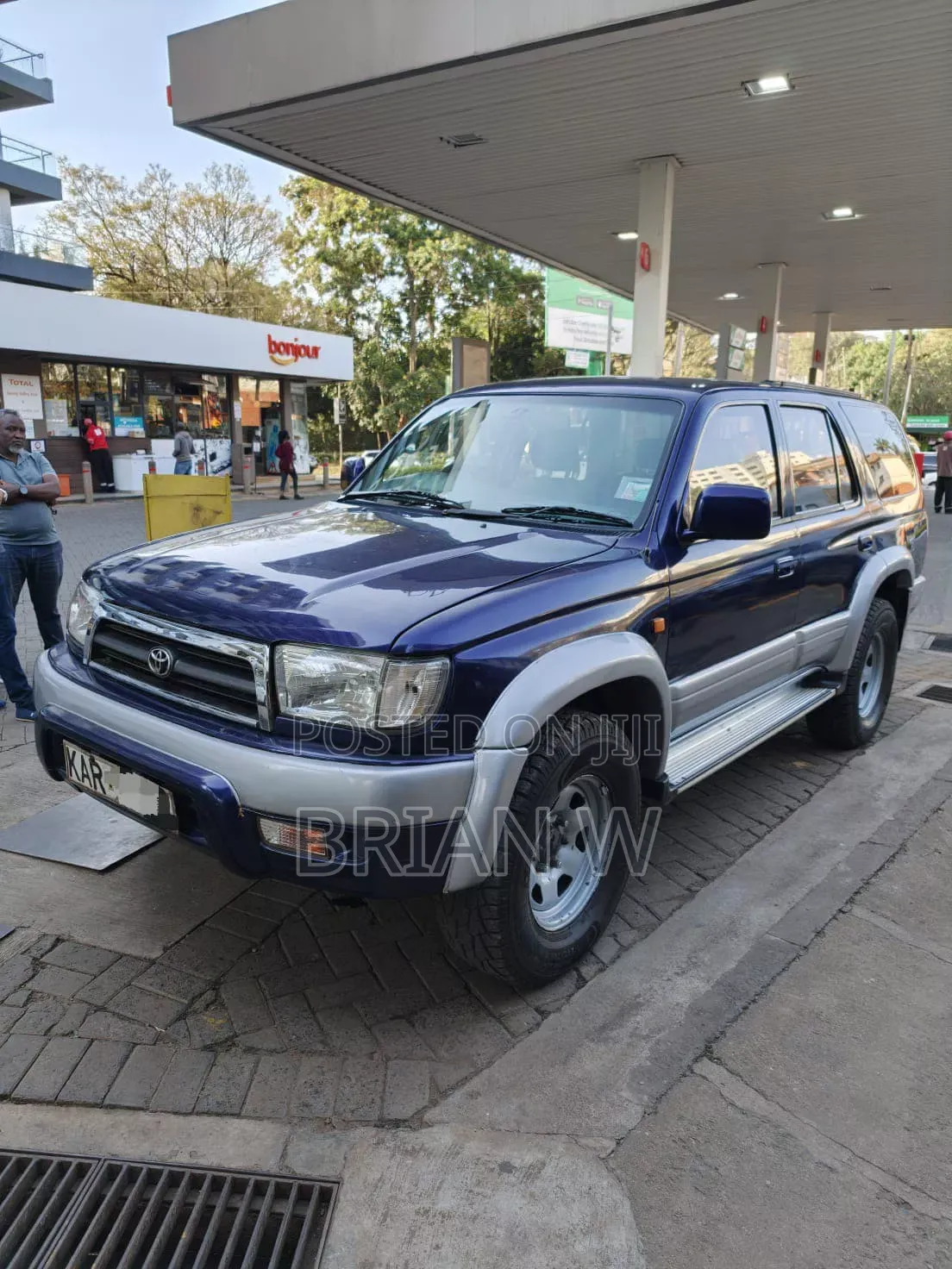 Toyota Hilux Surf 2005 Blue