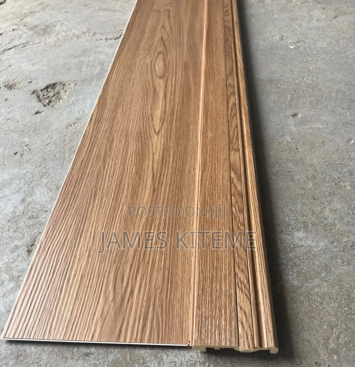 Vinyl SPC Interlocking Flooring Tiles