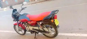 Bajaj Boxer 2018 Red