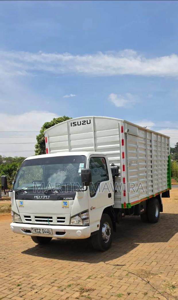 Isuzu NPR 2020 White - thumbnail 14