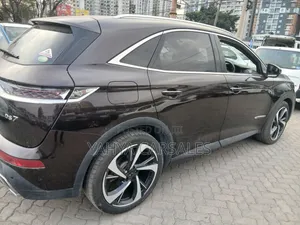 Citroen DS 7 Crossback 2019 Brown