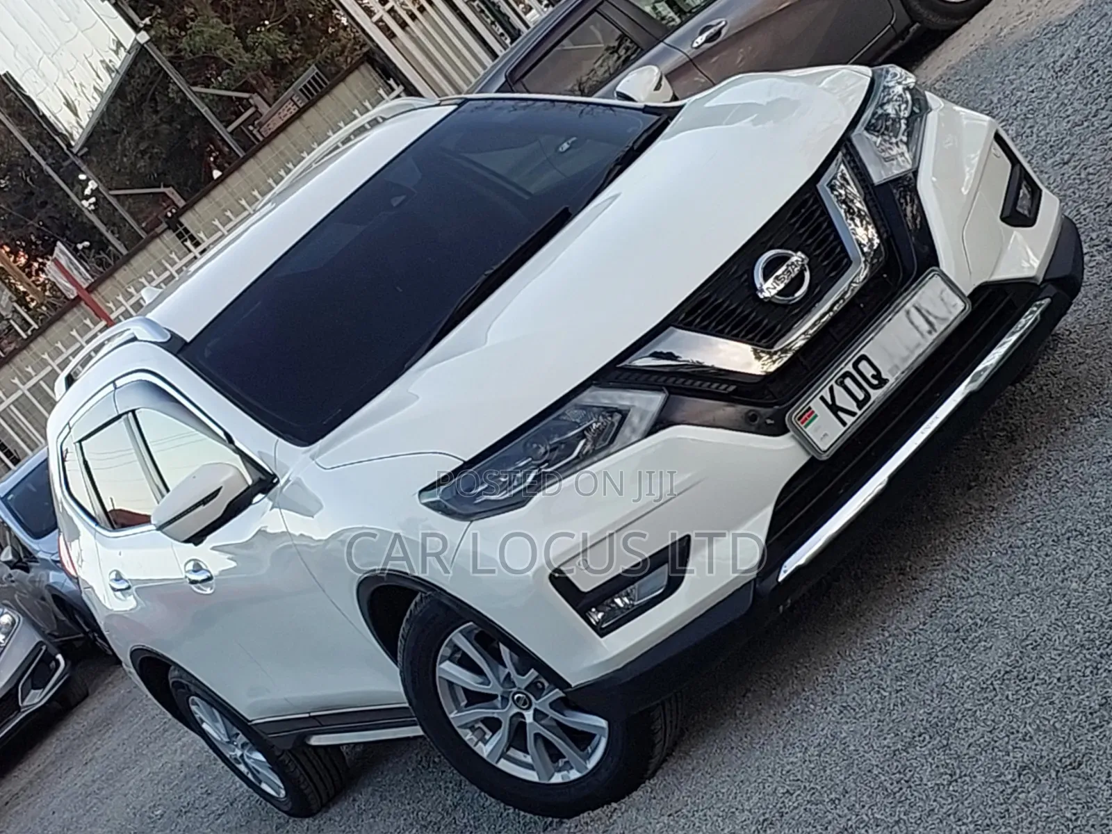 Nissan X-Trail 2.0 Petrol AWD 2017 White