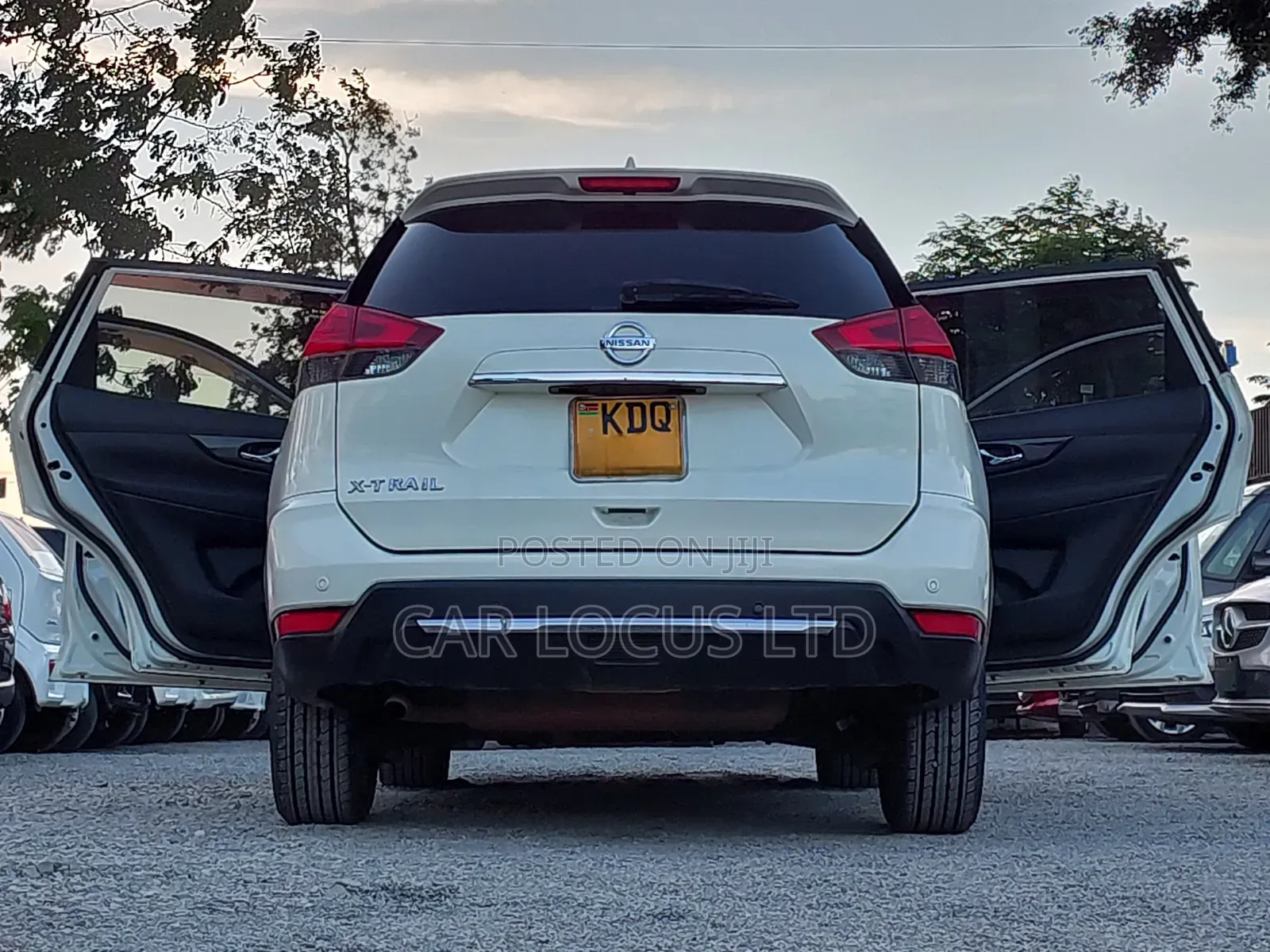 Nissan X-Trail 2.0 Petrol AWD 2017 White