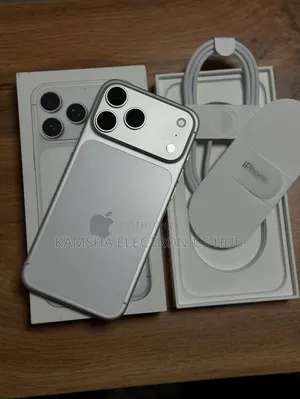 Apple iPhone 17 Pro Max 256 GB Silver