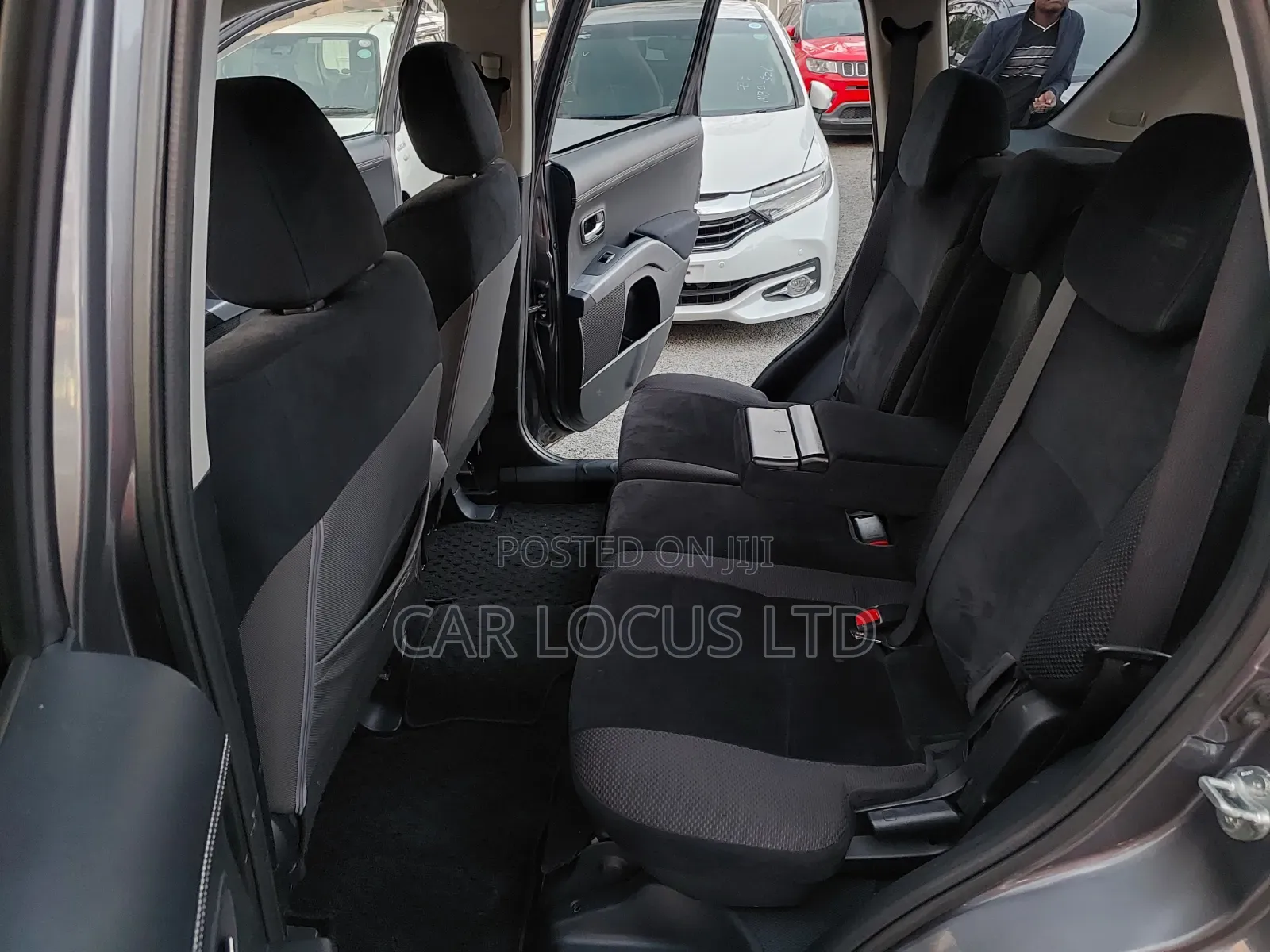 Mitsubishi Outlander 2010 Gray