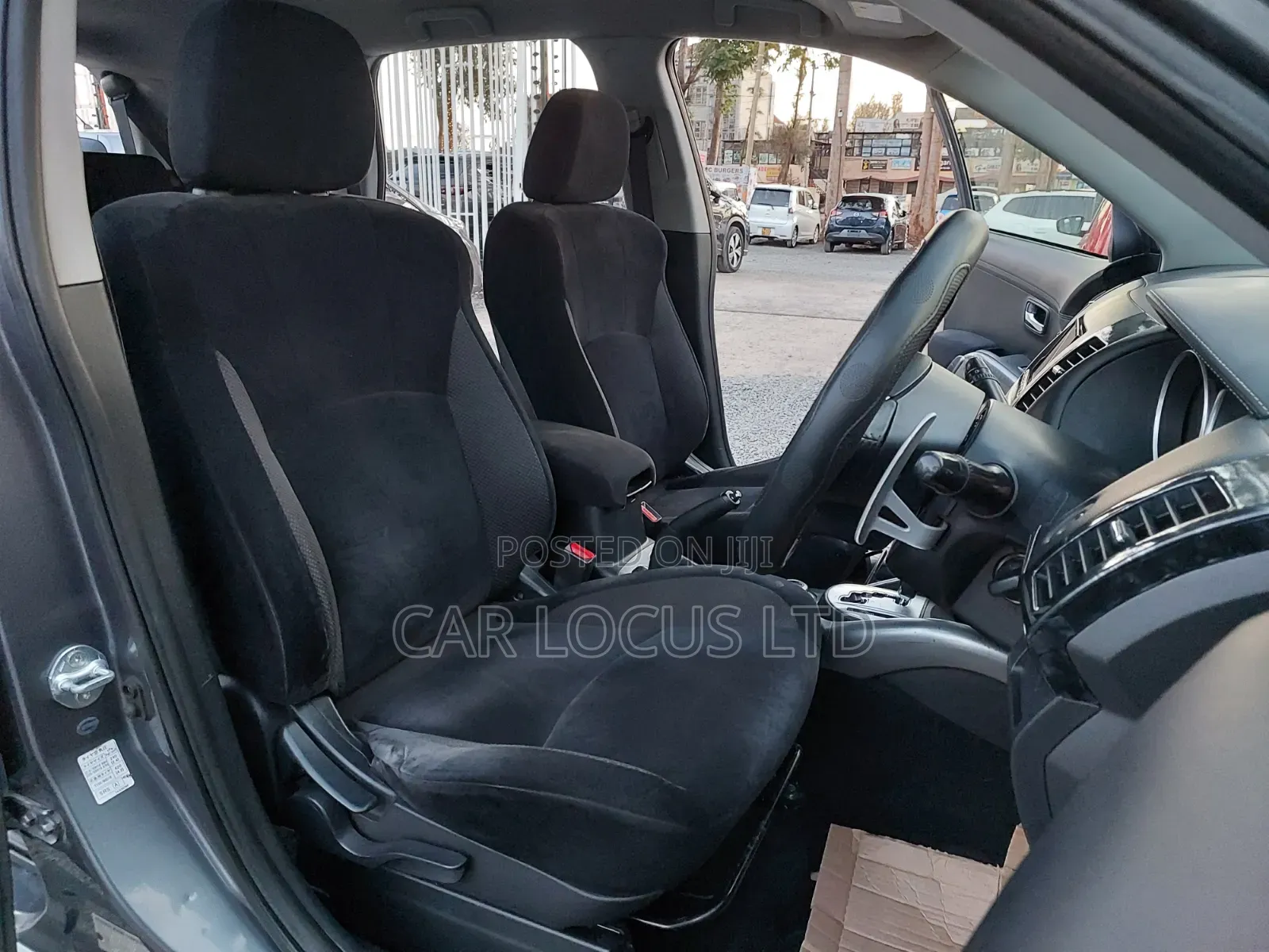 Mitsubishi Outlander 2010 Gray