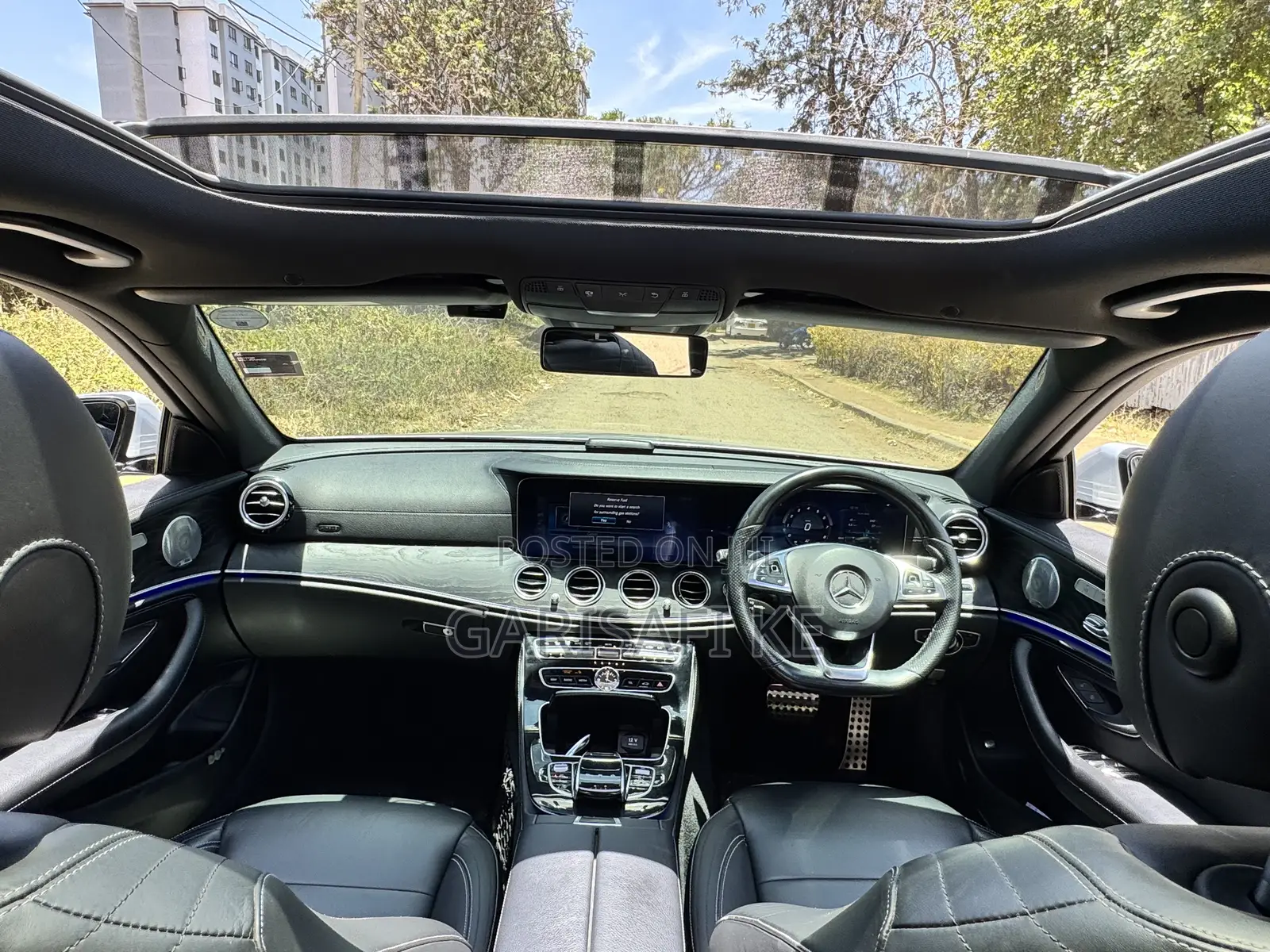 Mercedes-Benz E200 2017 Blue