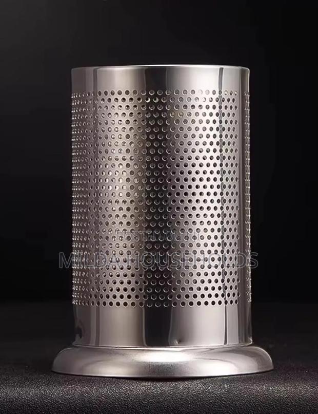 Spoon Holder. - main view