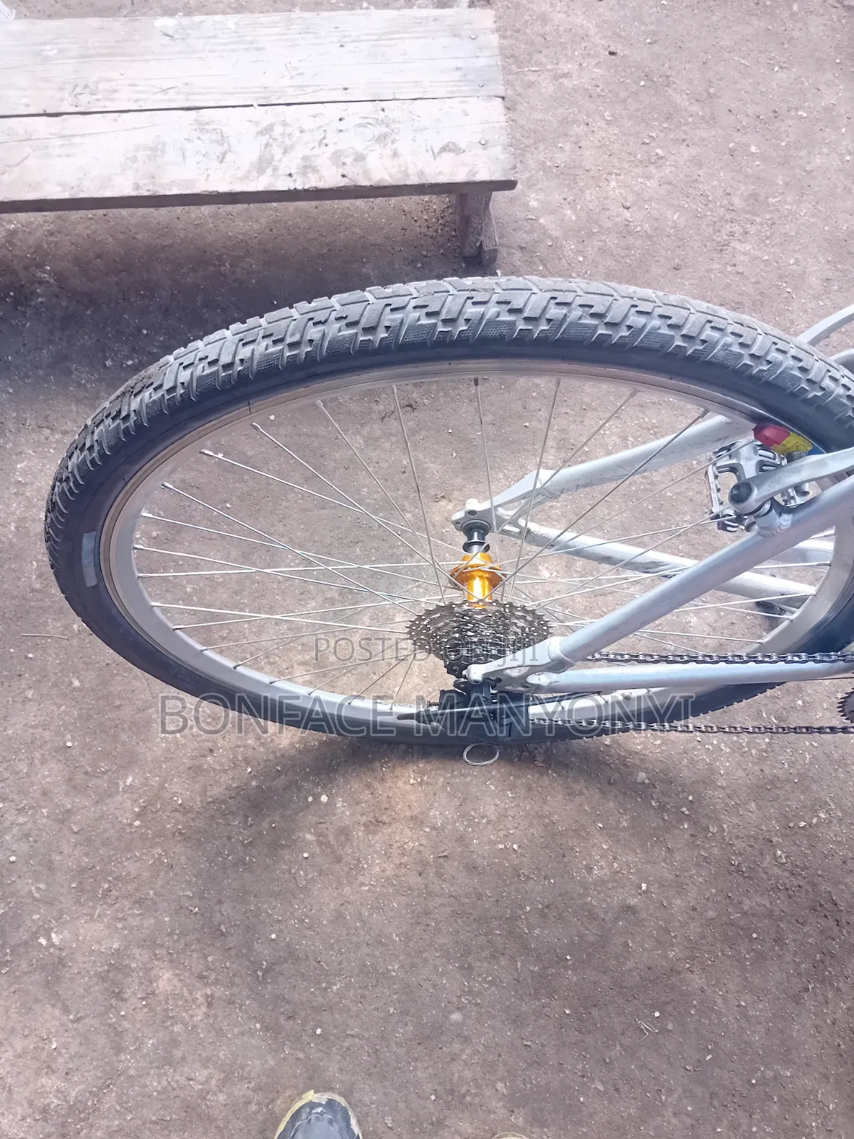 Giant Aluminum Bycicle