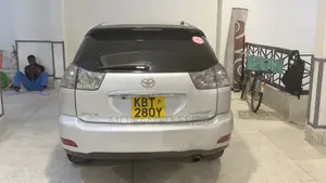 Toyota Harrier 240G Premium L Package 2005 Silver