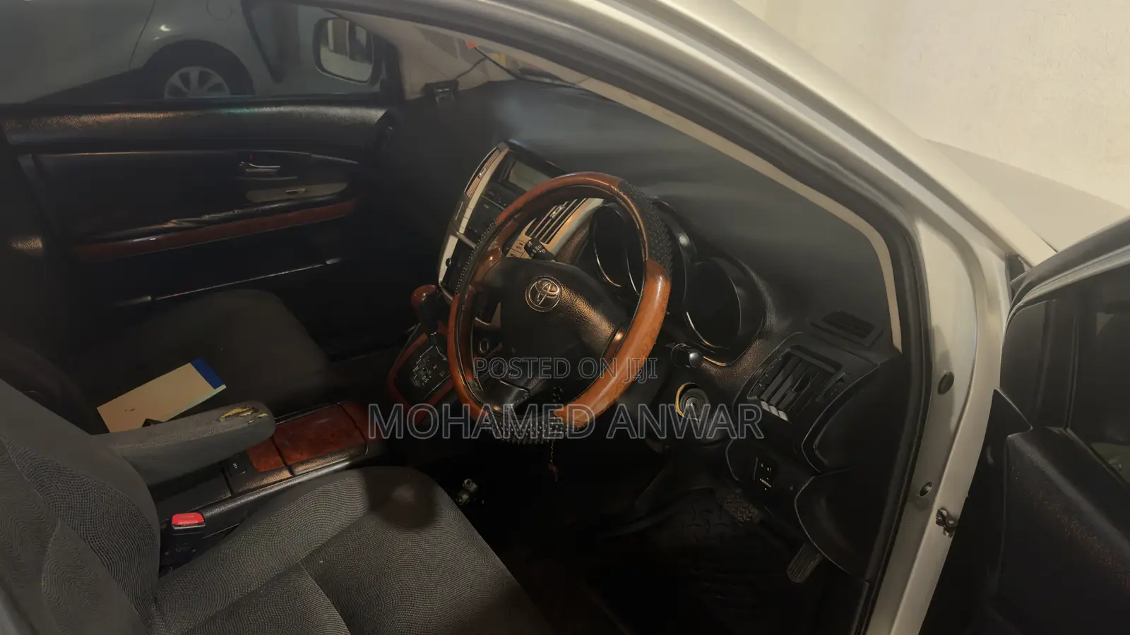 Toyota Harrier 240G Premium L Package 2005 Silver