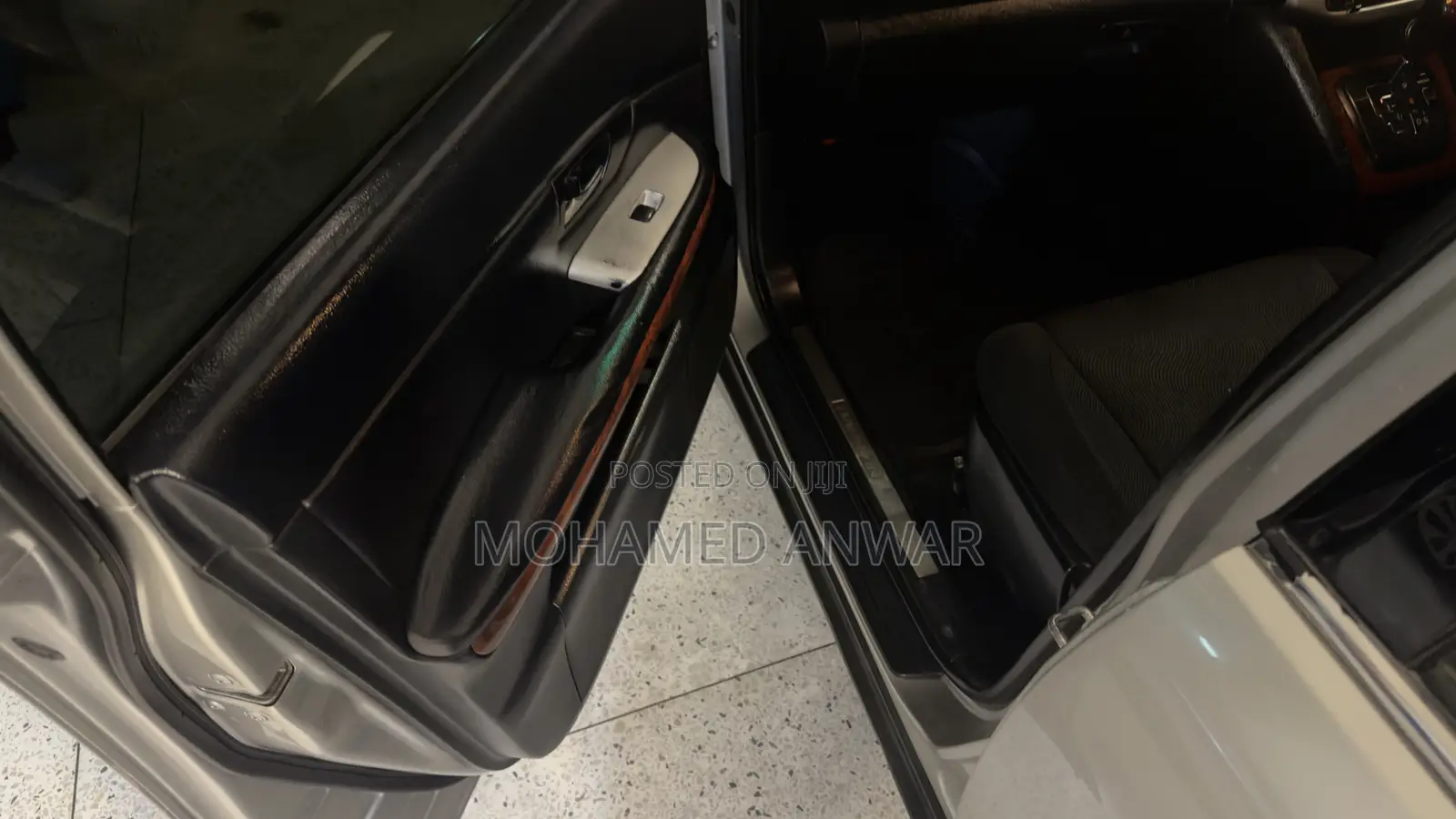 Toyota Harrier 240G Premium L Package 2005 Silver