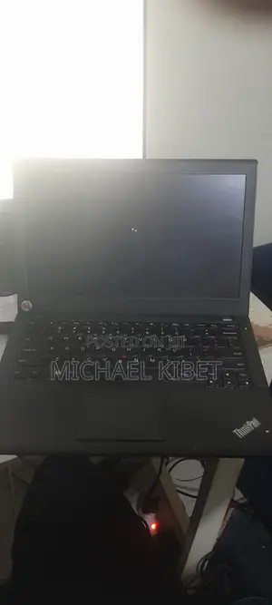 Laptop Lenovo ThinkPad X220 8GB Intel Core i5 HDD+SSD 320GB