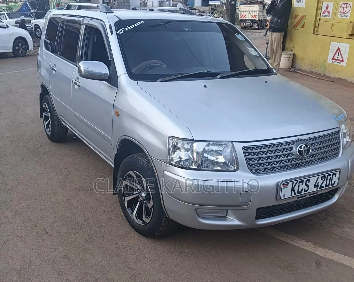 Toyota Succeed 2011 Silver